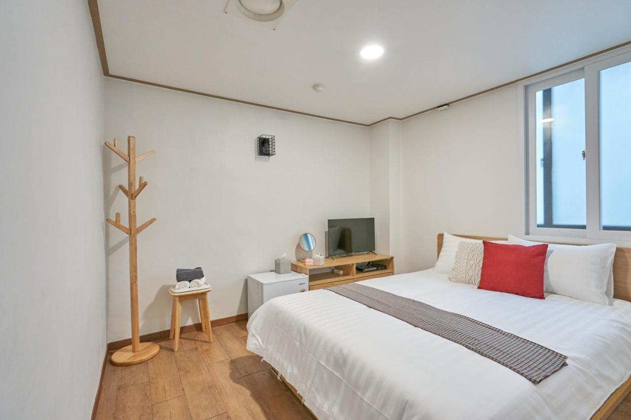 K'Stay Sinchon Seoul Exteriör bild