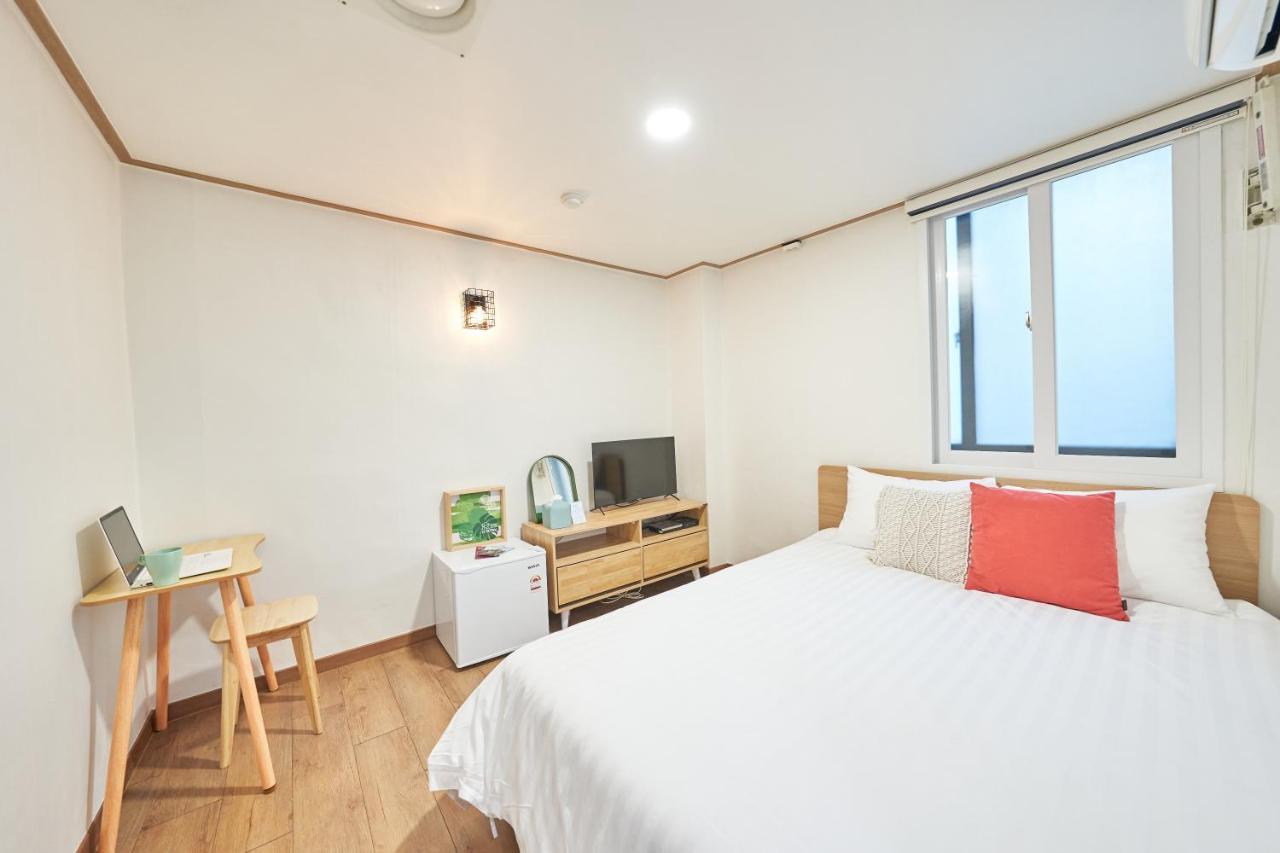 K'Stay Sinchon Seoul Exteriör bild