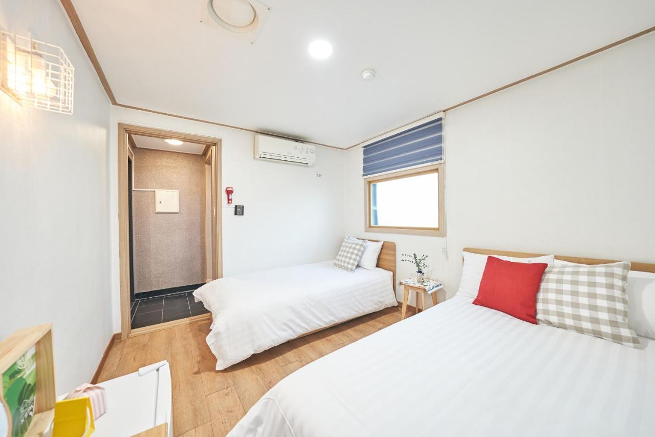 K'Stay Sinchon Seoul Exteriör bild