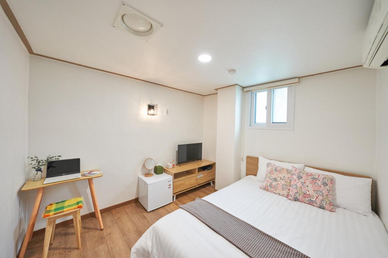 K'Stay Sinchon Seoul Exteriör bild