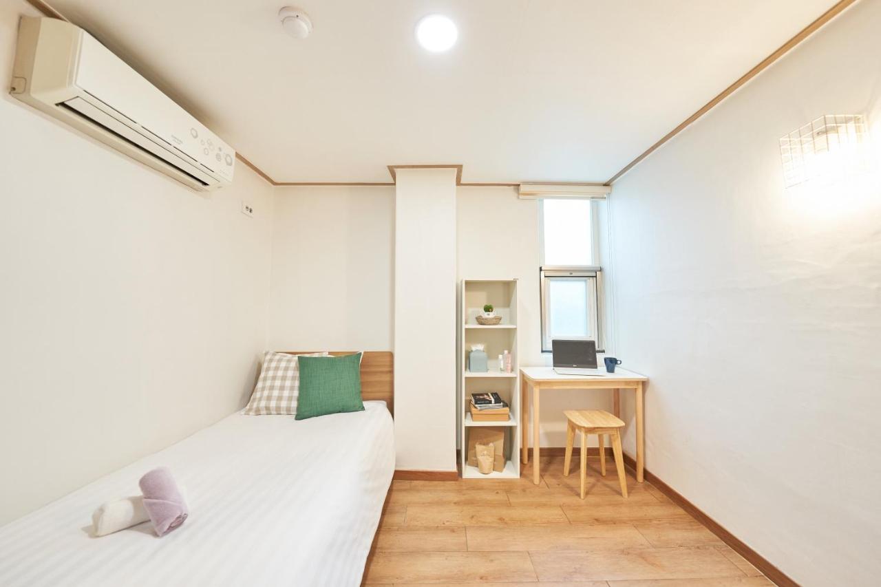 K'Stay Sinchon Seoul Exteriör bild