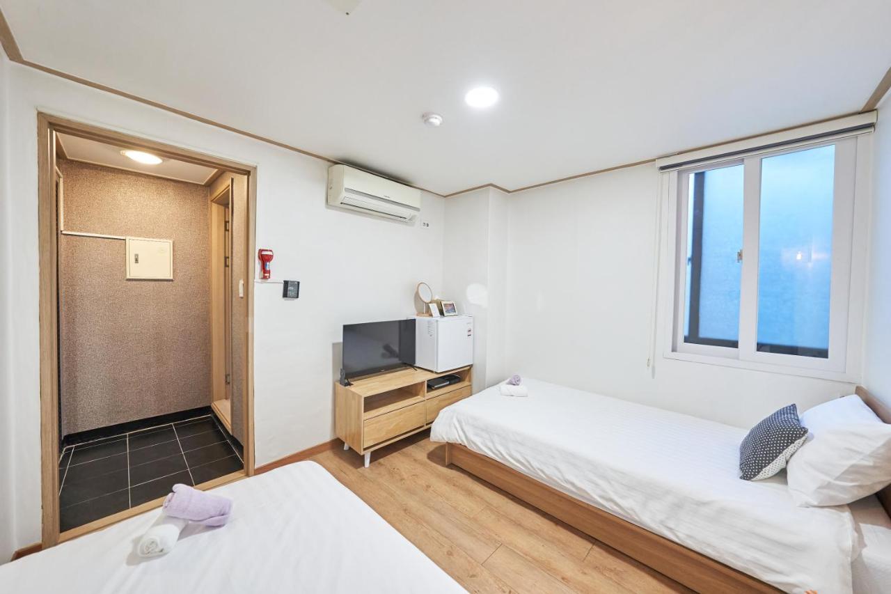K'Stay Sinchon Seoul Exteriör bild